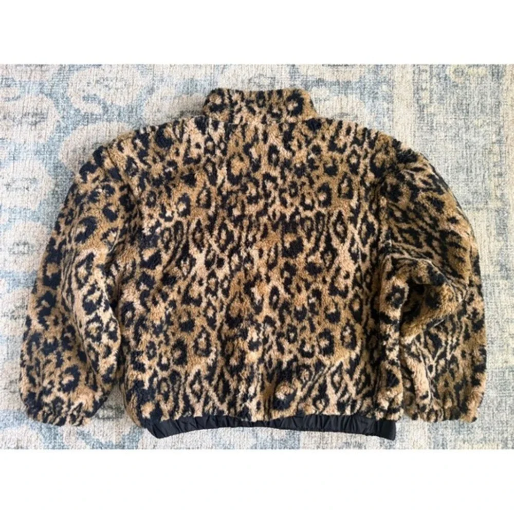 BDG Urban Outfitters‎ Olive Leopard Print Womens Fleece Zip-Up Jacket Large NWT